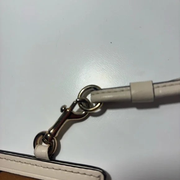 Coach Cherry I.D lanyard cardholder - Picture 3 of 6